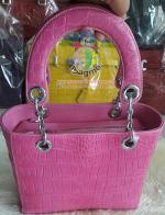 ������� �����Ҷ�� �о��˭ԧBT8153  ˹ѧ��ͧ