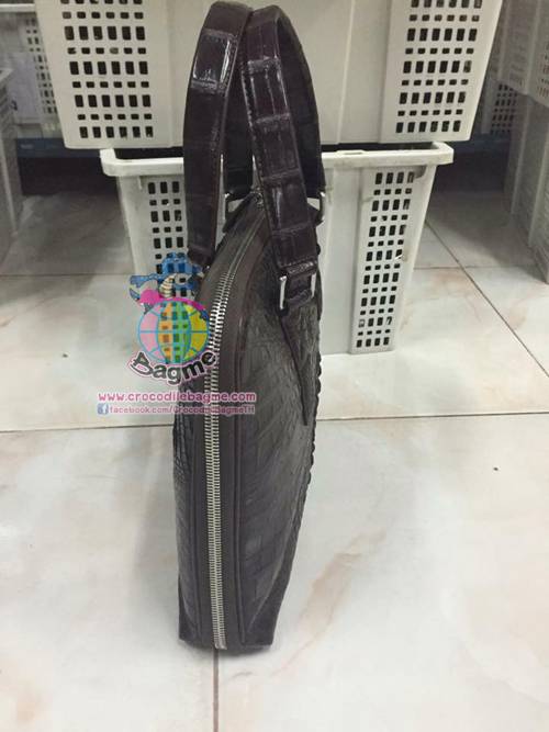 รูปภาพที่#3 ของสินค้า : พร้อมส่ง กระเป๋าถือ สะพายชายBT968 หนังหลัง รูปภาพที่3 ของสินค้า : พร้อมส่ง กระเป๋าถือ สะพายชายBT968 หนังหลัง