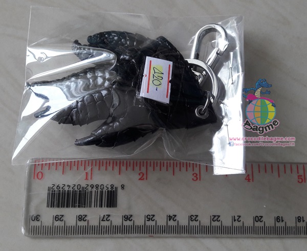 รูปภาพที่#3 ของสินค้า : พร้อมส่ง พวงกุญแจขาจระเข้ขาหน้า กลาง รูปภาพที่3 ของสินค้า : พร้อมส่ง พวงกุญแจขาจระเข้ขาหน้า กลาง