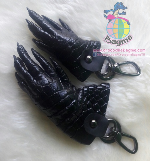 รูปภาพที่#3 ของสินค้า : พร้อมส่ง พวงกุญแจจระเข้ขาหน้า ใหญ่ รูปภาพที่3 ของสินค้า : พร้อมส่ง พวงกุญแจจระเข้ขาหน้า ใหญ่