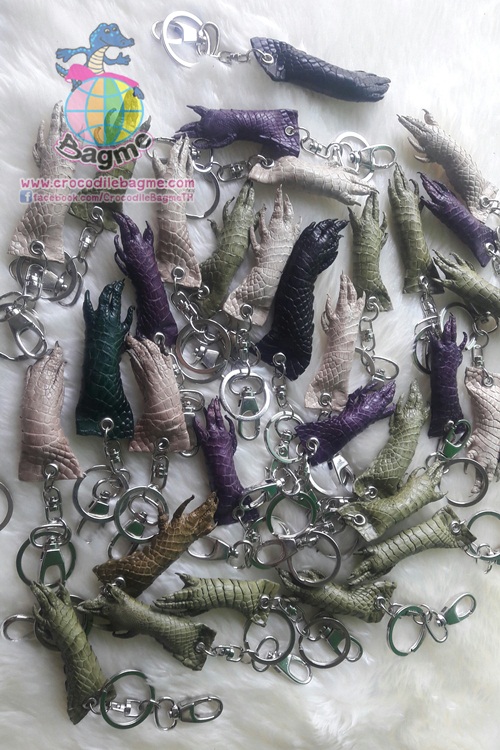 รูปภาพที่#3 ของสินค้า : พร้อมส่ง พวงกุญแจจระเข้ ขาเล็ก รูปภาพที่3 ของสินค้า : พร้อมส่ง พวงกุญแจจระเข้ ขาเล็ก